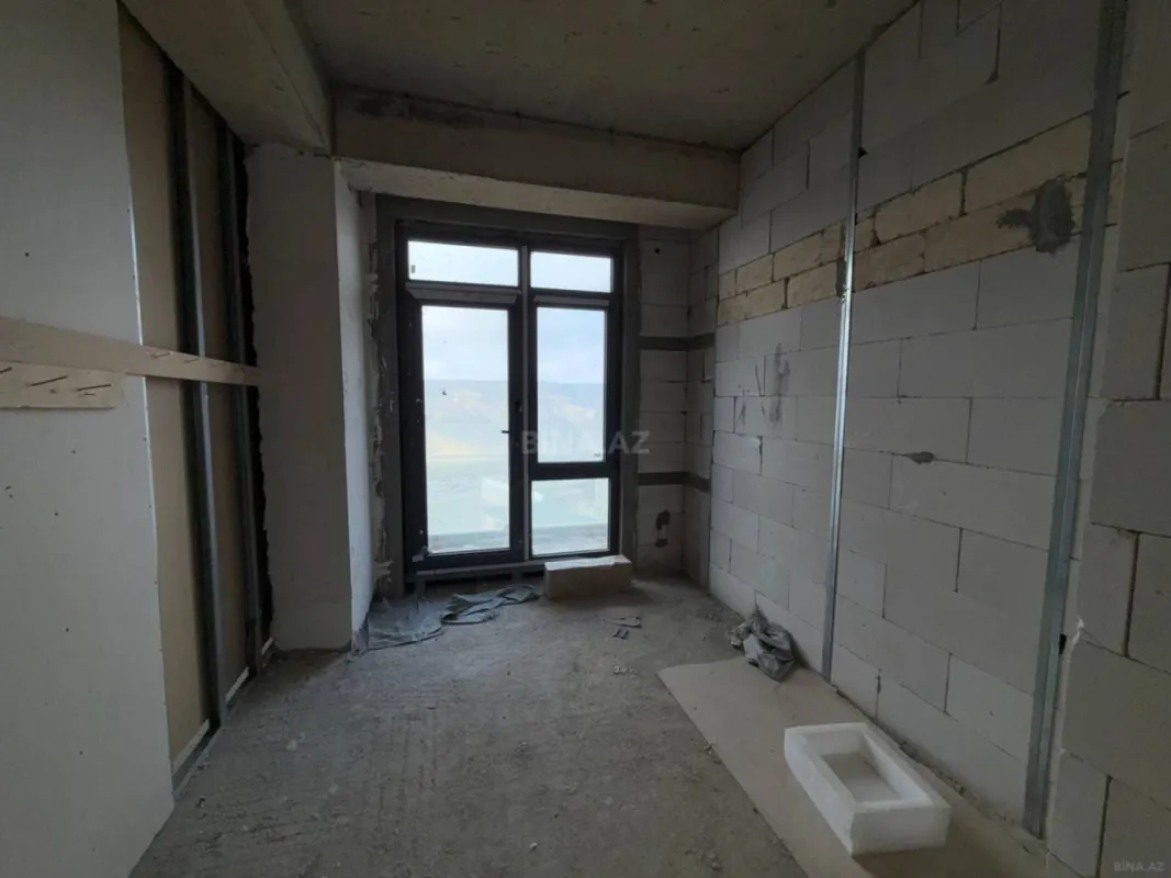 Satılır 2 otaqlı mənzil 65 m²
