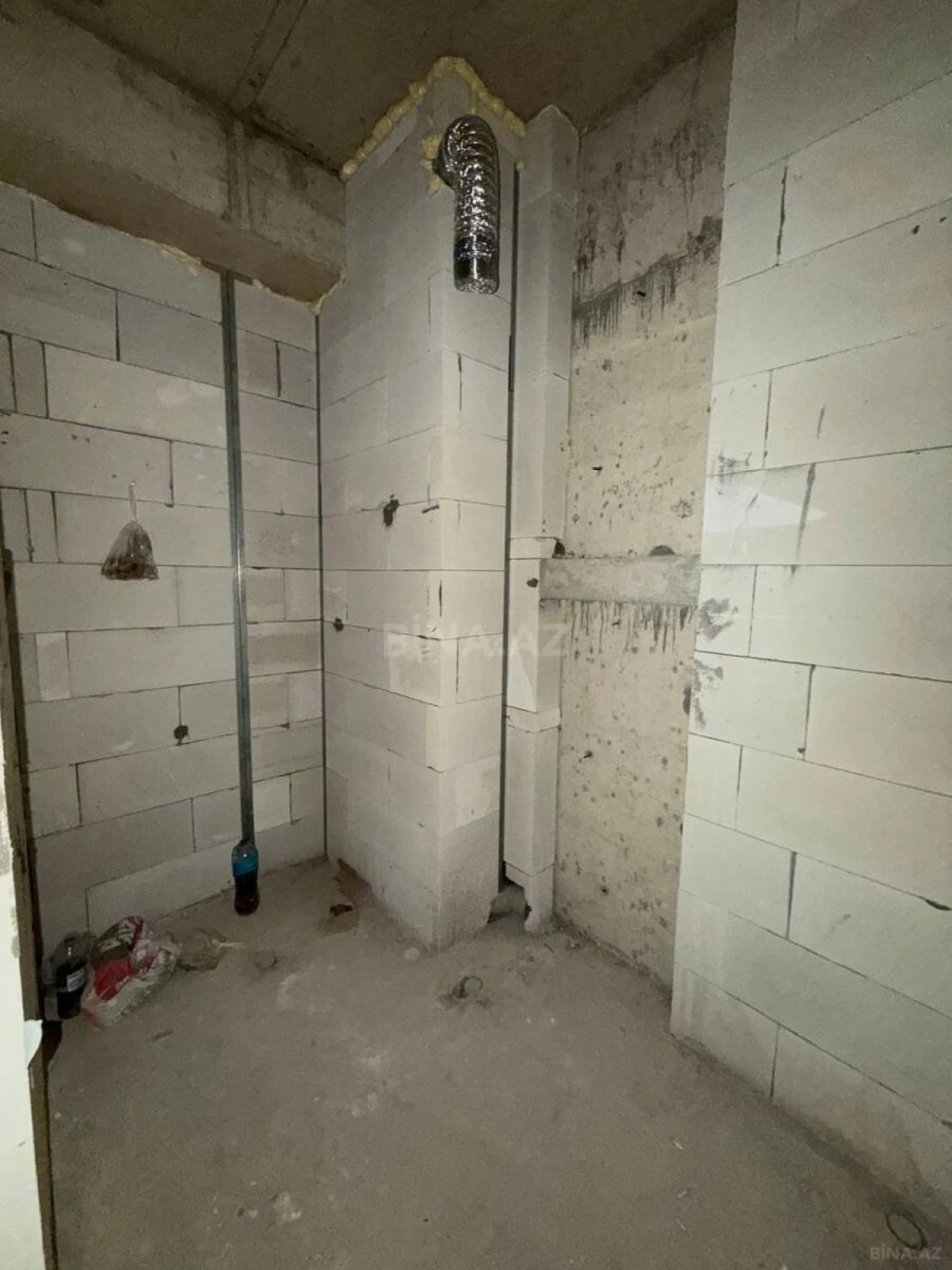 Satılır 2 otaqlı mənzil 65 m²