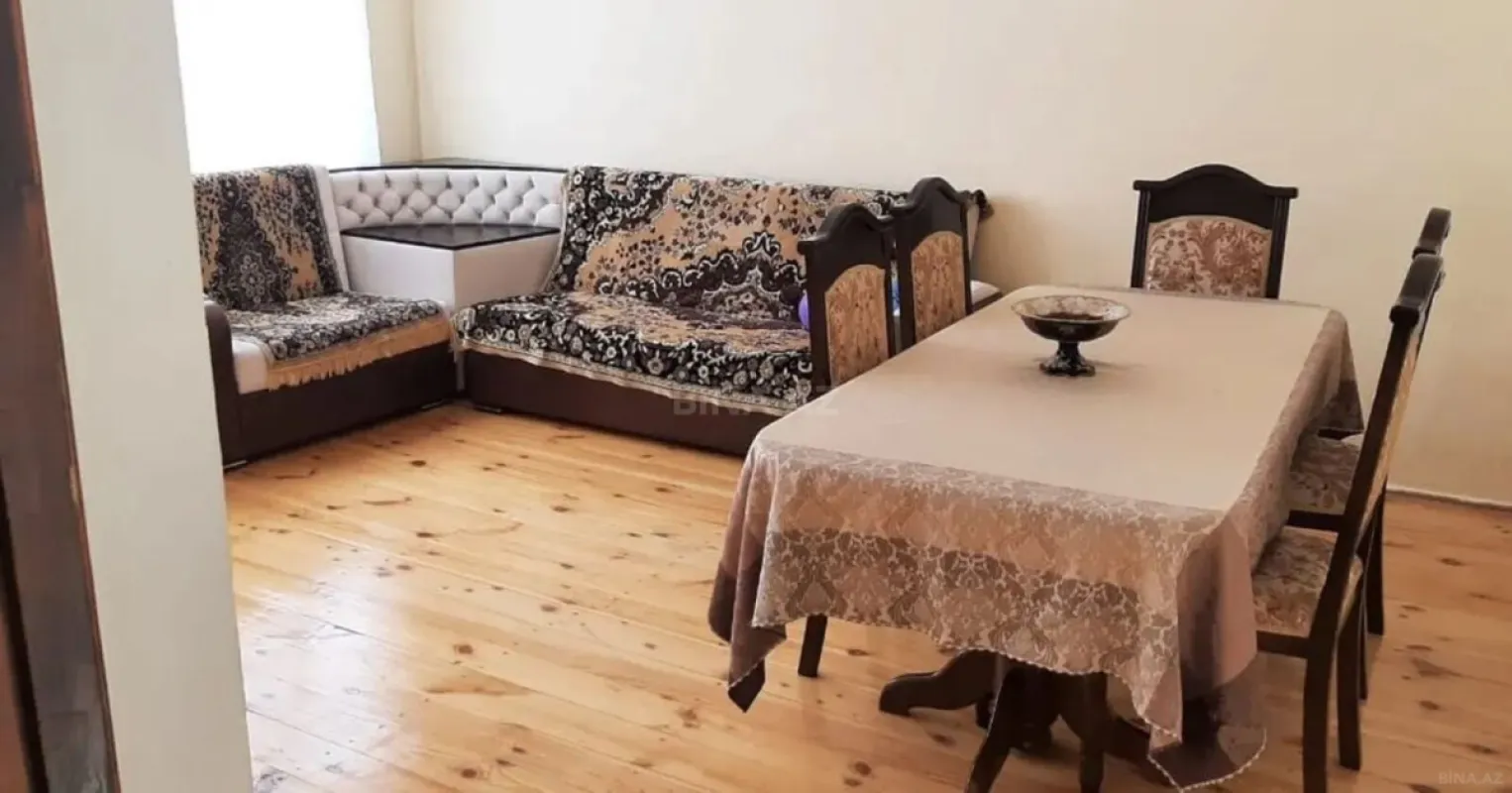 Satılır 4 otaqlı həyət evi 100 m²
