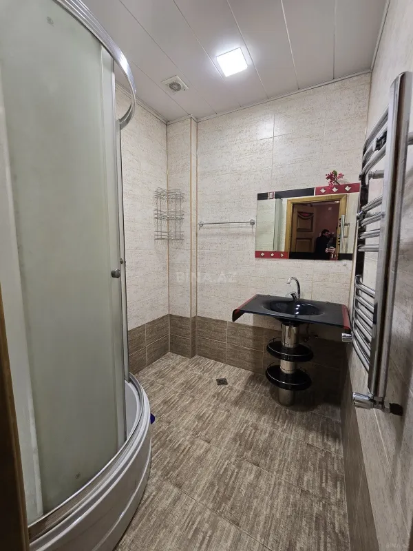 Satılır 3 otaqlı mənzil 110 m²