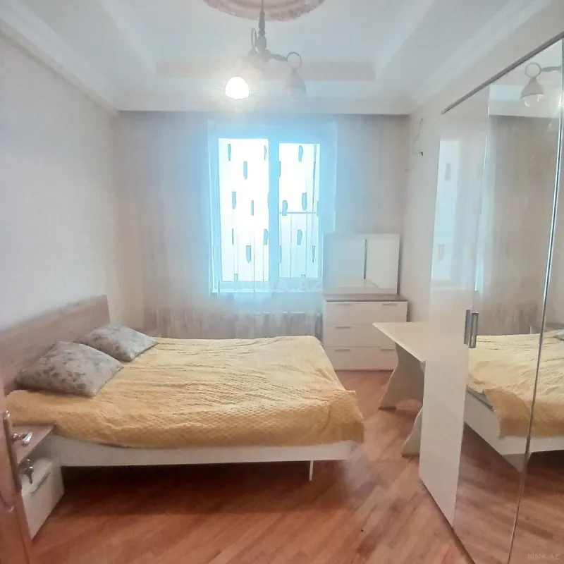 Satılır 3 otaqlı mənzil 110 m²