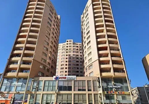 Satılır 2 otaqlı mənzil 85 m² — Bakı 2 otaq 85.00 m²