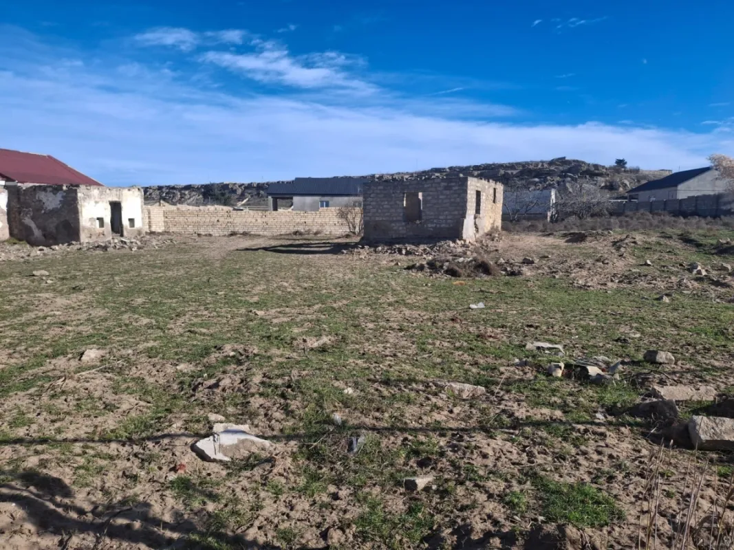 Satılır torpaq sahəsi 12 m²