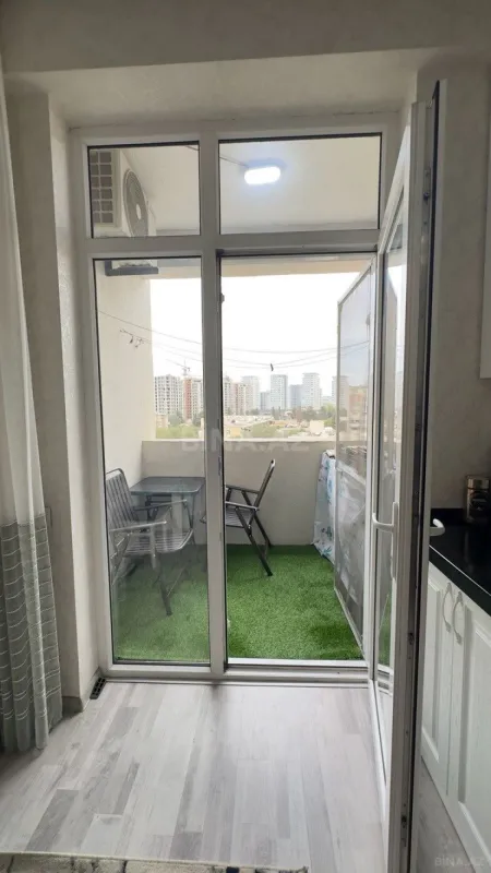 Satılır 3 otaqlı mənzil 130 m²
