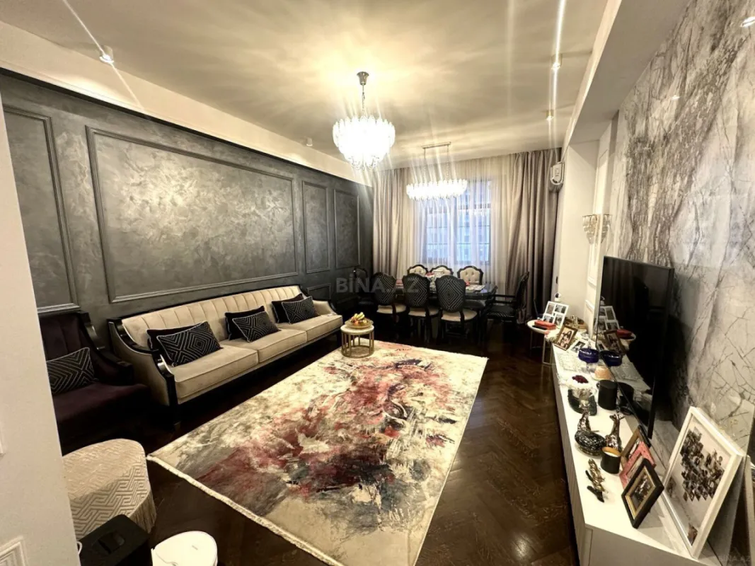 Satılır 3 otaqlı mənzil 120 m²