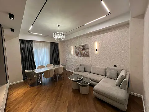 Kirayə verilir 3 otaqlı mənzil 140 m² — Bakı, Xətai 3 otaq 140.00 m²