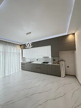 Satılır 4 otaqlı həyət evi 170 m²