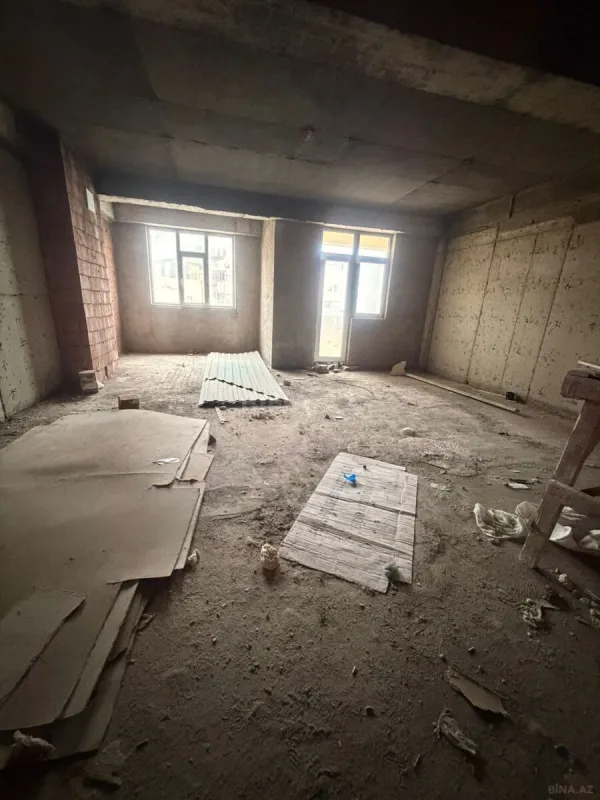 Satılır 2 otaqlı mənzil 70 m²