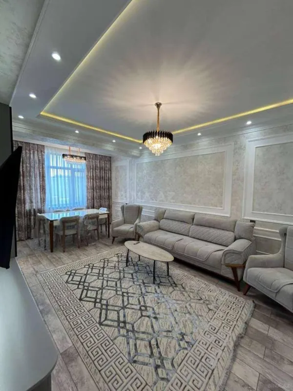 Satılır 3 otaqlı mənzil 112 m²