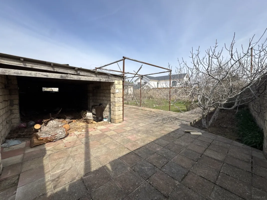 Satılır 5 otaqlı həyət evi 102 m²