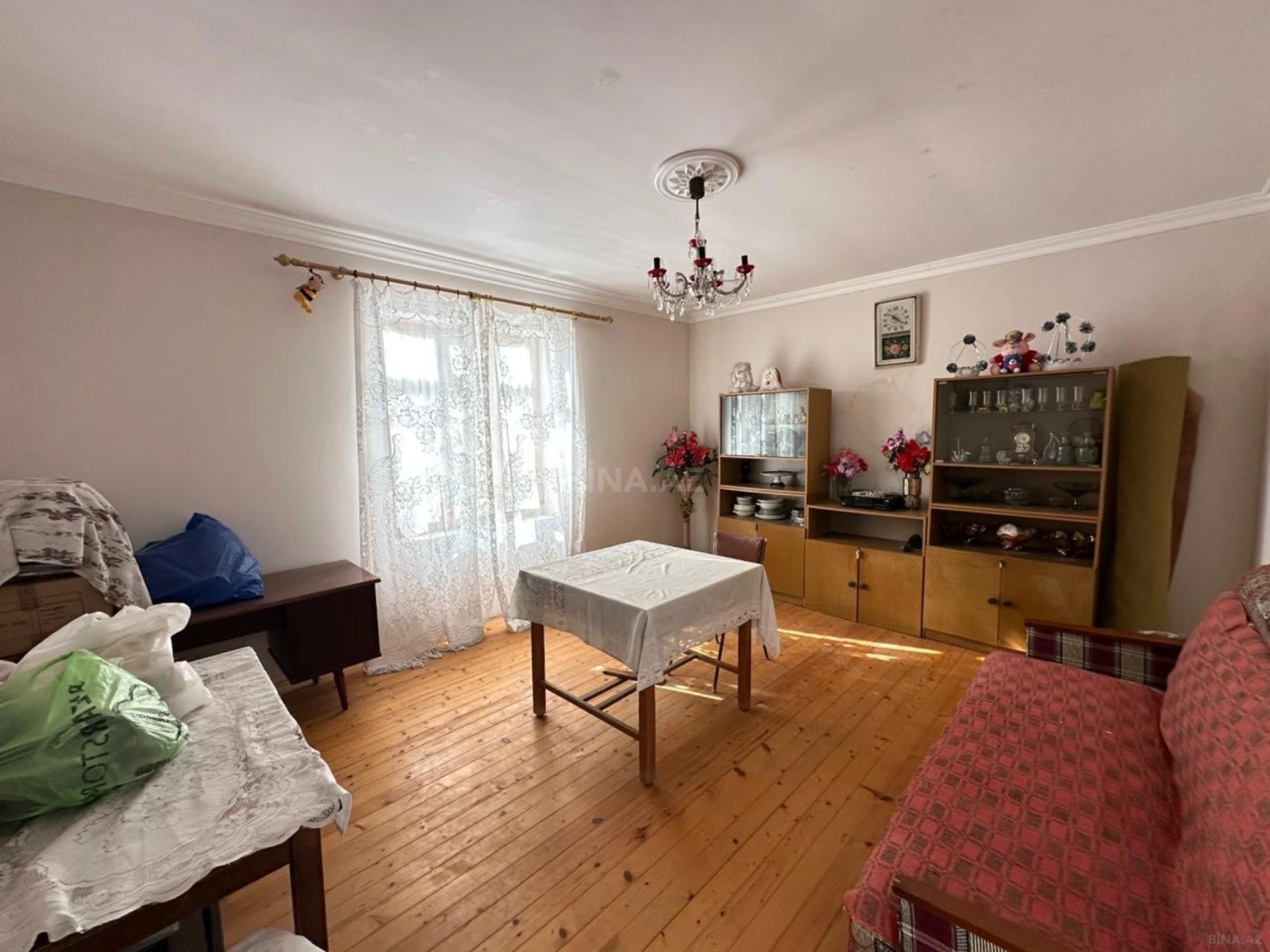 Satılır 5 otaqlı həyət evi 102 m²