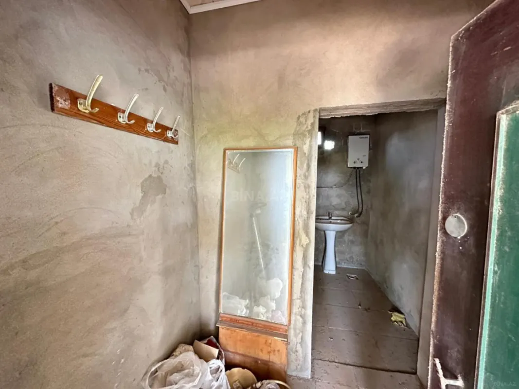 Satılır 5 otaqlı həyət evi 102 m²