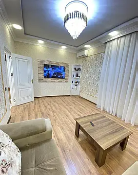 Satılır 3 otaqlı mənzil 90 m² — Bakı, Qaraçuxur 3 otaq 90.00 m²