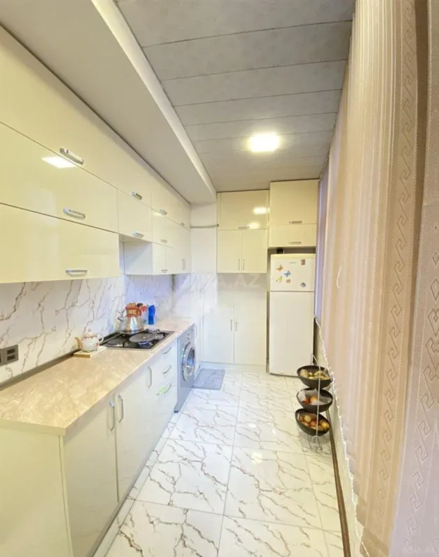 Satılır 3 otaqlı mənzil 90 m²