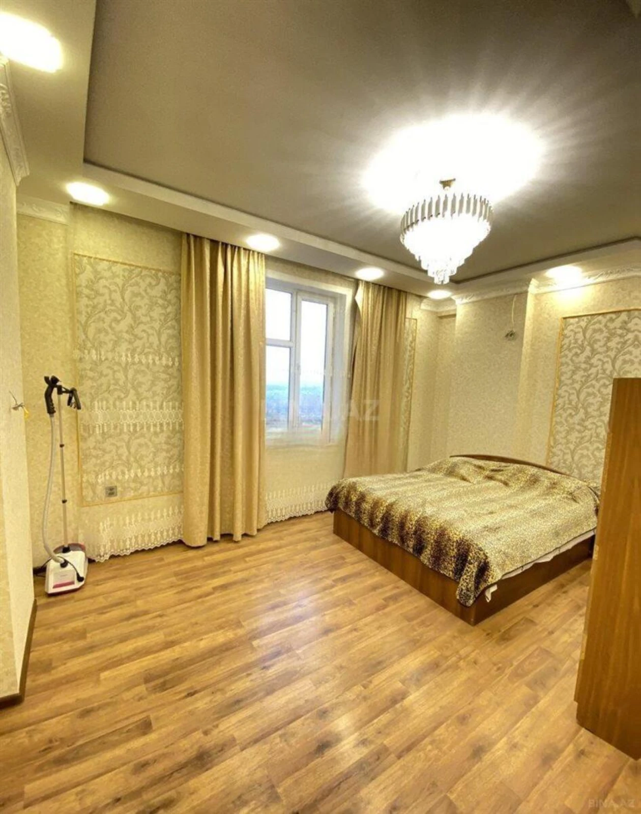 Satılır 3 otaqlı mənzil 90 m²