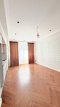 Satılır 3 otaqlı mənzil 77 m²