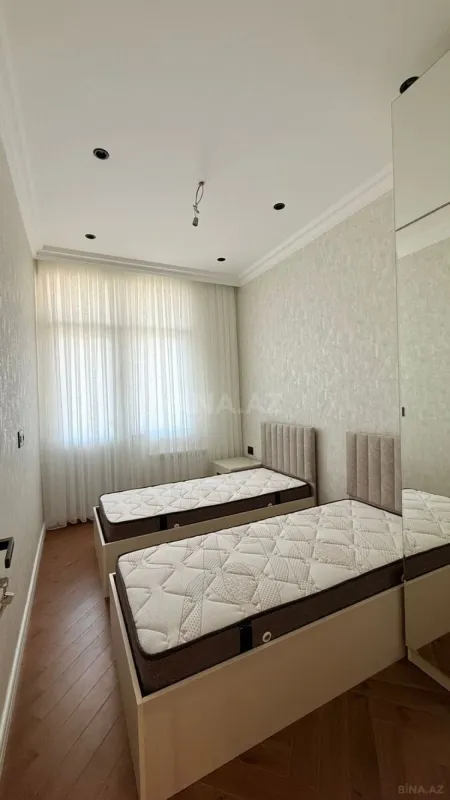 Satılır 3 otaqlı mənzil 77 m²