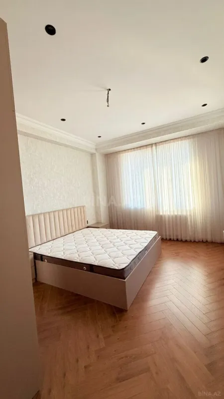Satılır 3 otaqlı mənzil 77 m²