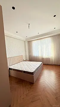 Satılır 3 otaqlı mənzil 77 m²