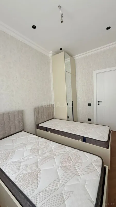 Satılır 3 otaqlı mənzil 77 m²