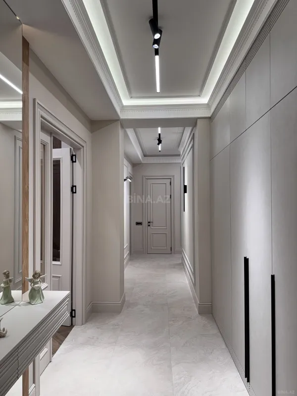 Satılır 3 otaqlı mənzil 120 m²