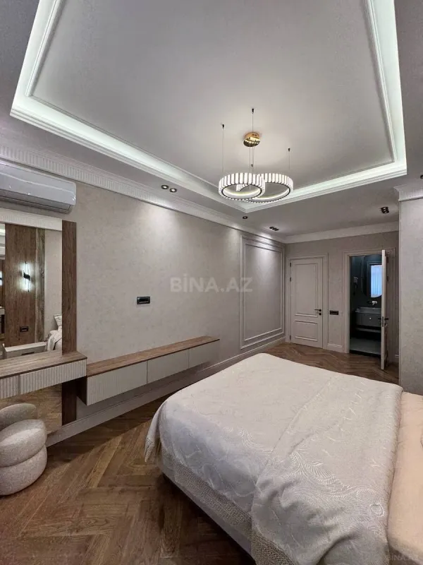 Satılır 3 otaqlı mənzil 120 m²