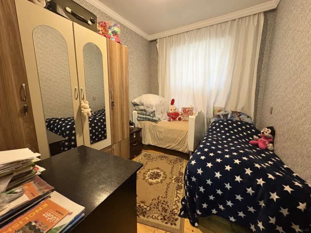 Satılır 4 otaqlı həyət evi 100 m²
