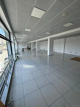 Kirayə verilir obyekt 600 m²