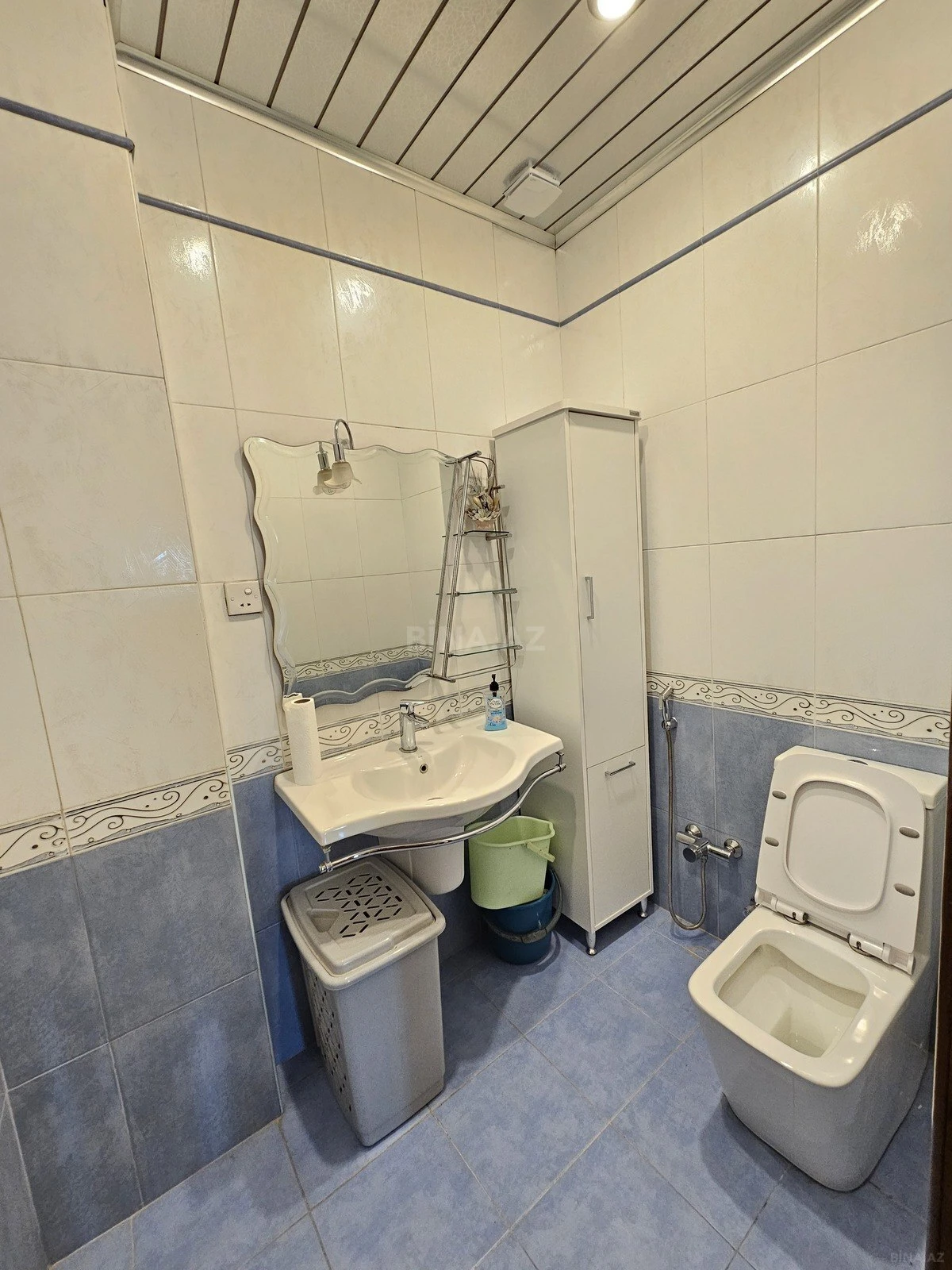 Kirayə verilir 4 otaqlı mənzil 160 m²