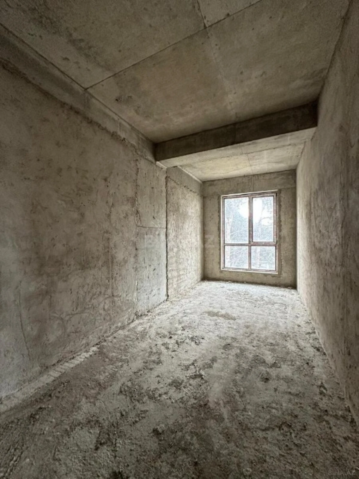 Satılır 1 otaqlı mənzil 65 m²