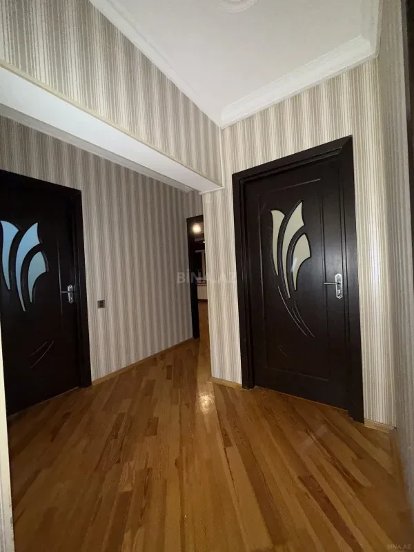Satılır 3 otaqlı mənzil 115 m²