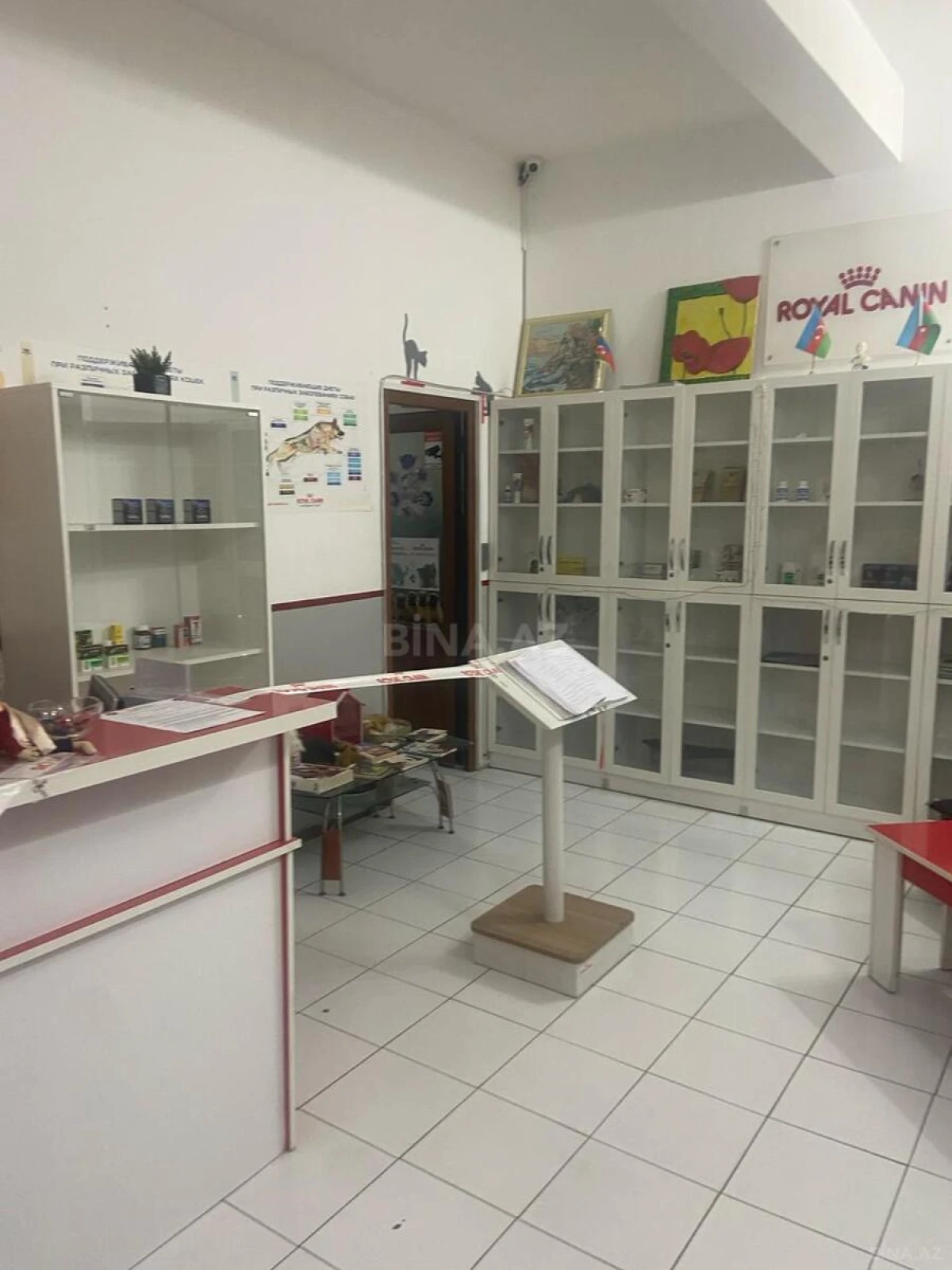 Satılır obyekt 107.8 m²