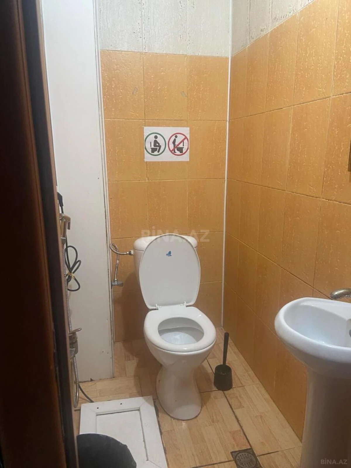 Satılır obyekt 107.8 m²