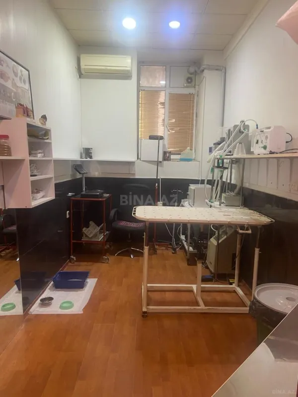 Satılır obyekt 107.8 m²