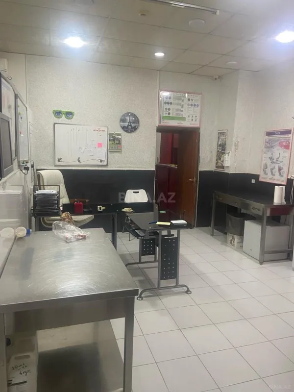 Satılır obyekt 107.8 m²