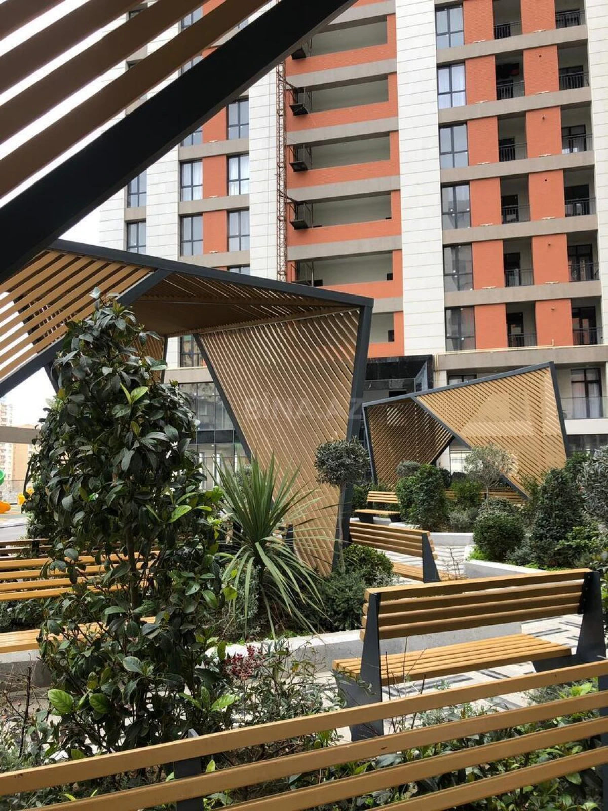 Kirayə verilir 2 otaqlı mənzil 70 m²