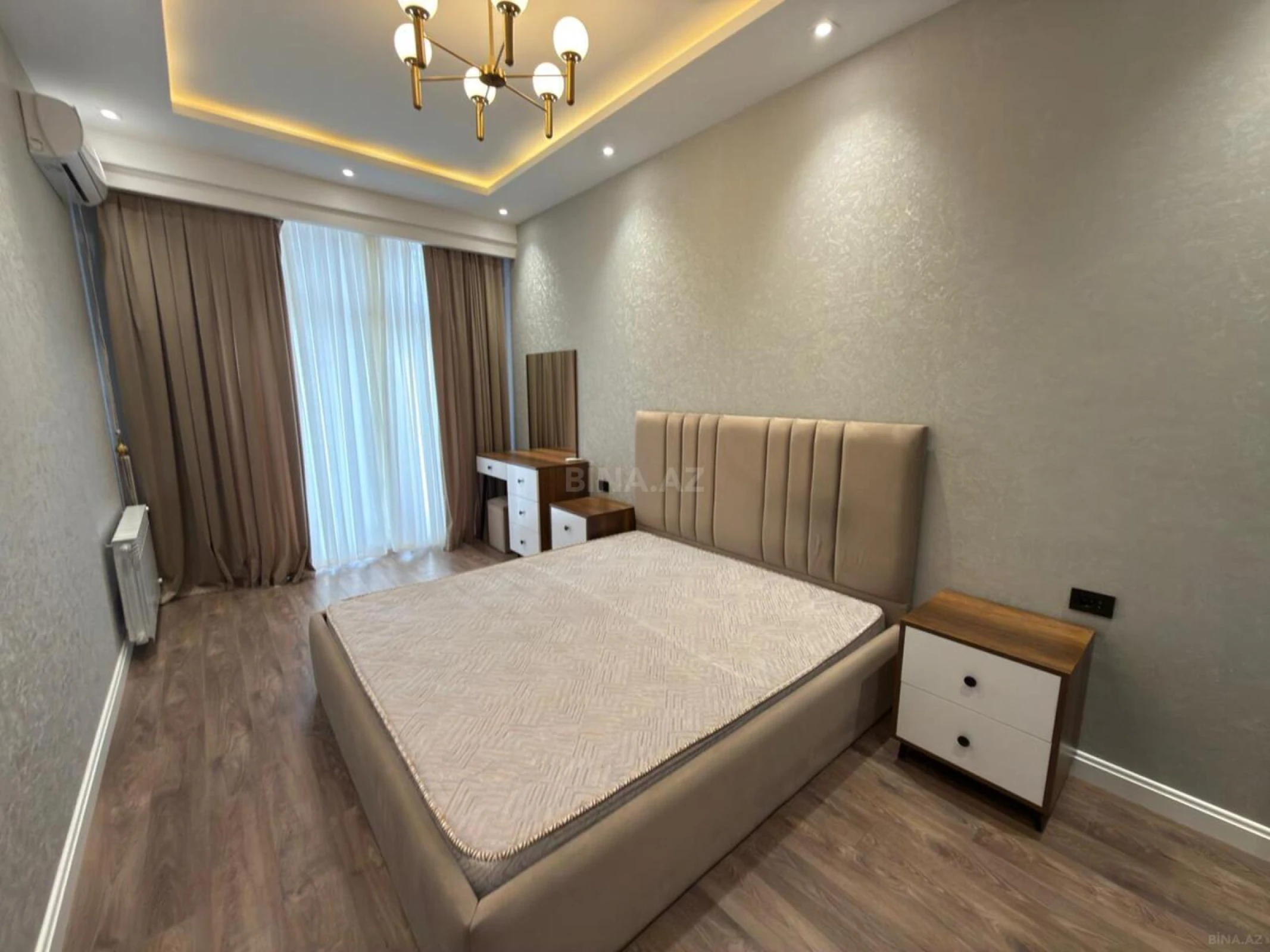Kirayə verilir 2 otaqlı mənzil 70 m²