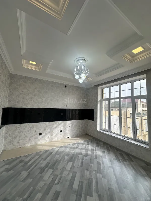 Satılır 4 otaqlı həyət evi 220 m²