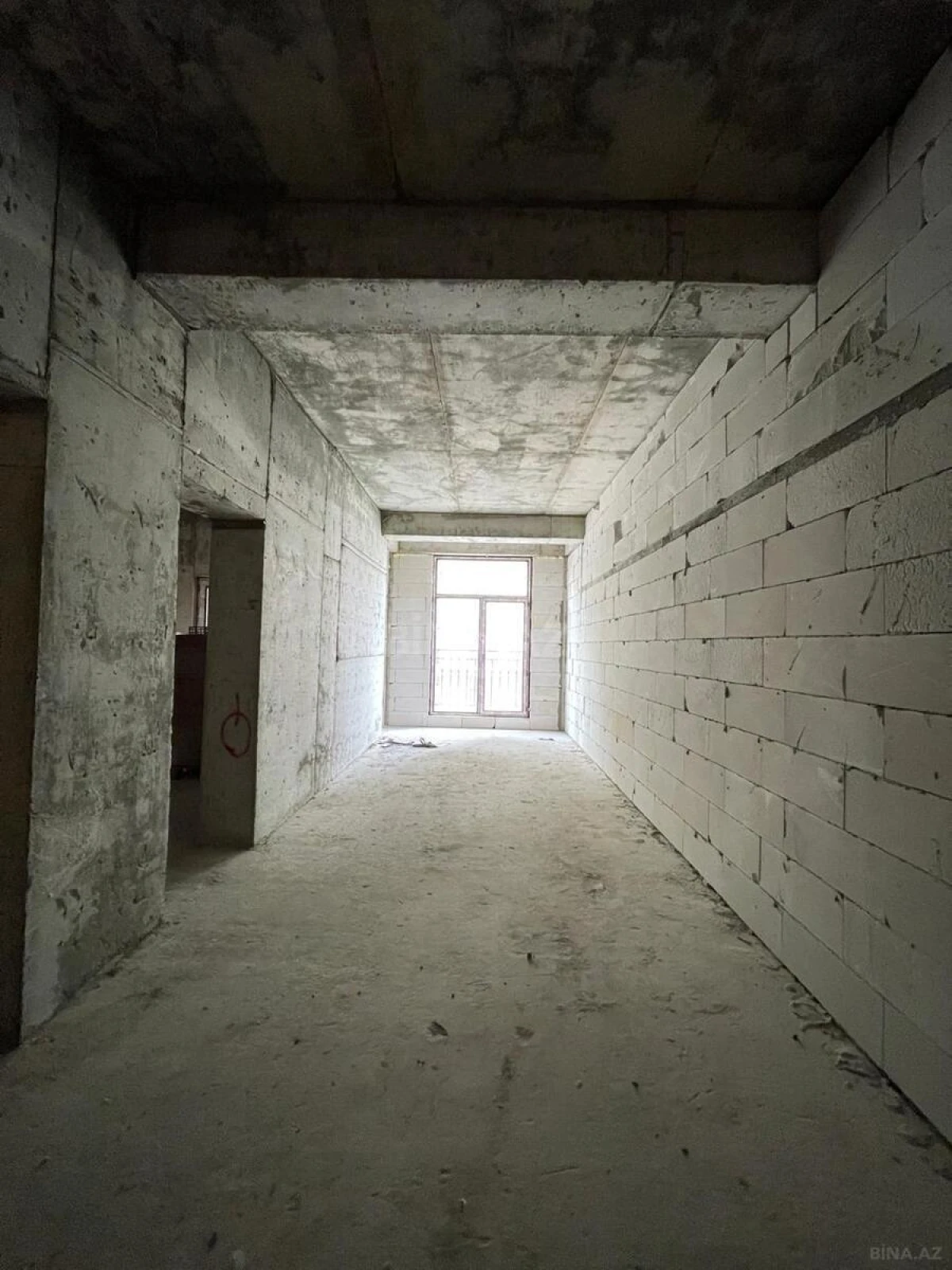 Satılır 2 otaqlı mənzil 55 m²