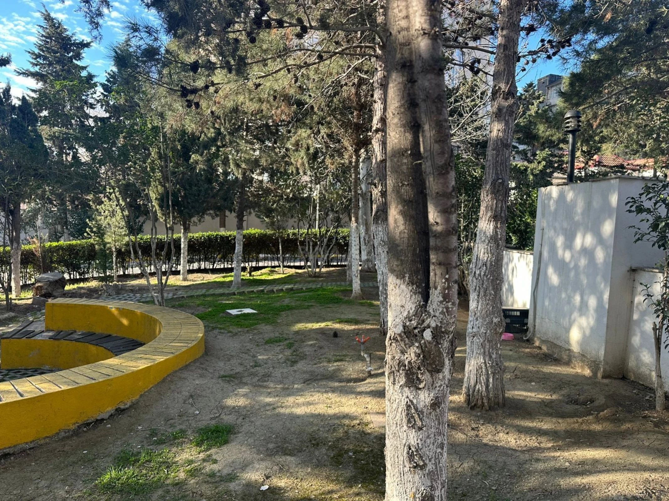 Satılır 4 otaqlı mənzil 83.9 m²