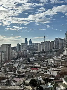 Satılır 4 otaqlı mənzil 83.9 m² — Bakı 4 otaq 83.90 m²