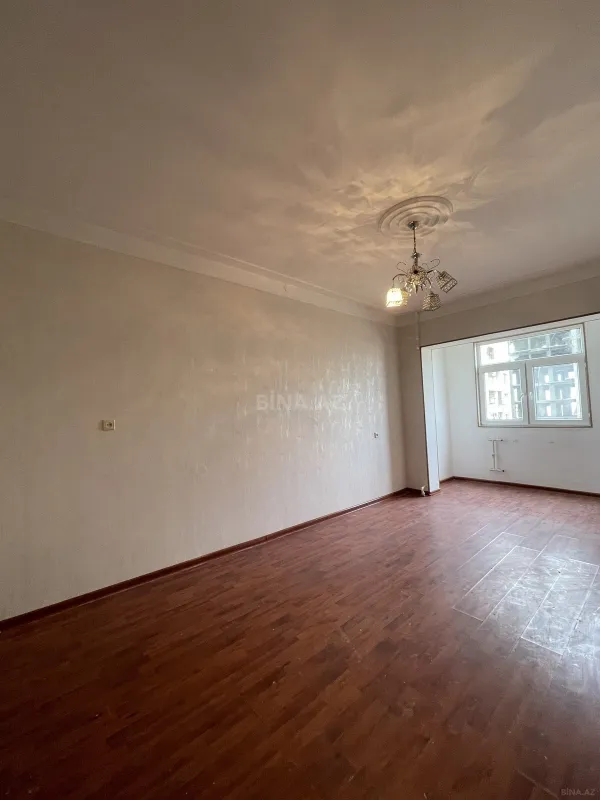 Kirayə verilir 3 otaqlı mənzil 75 m²