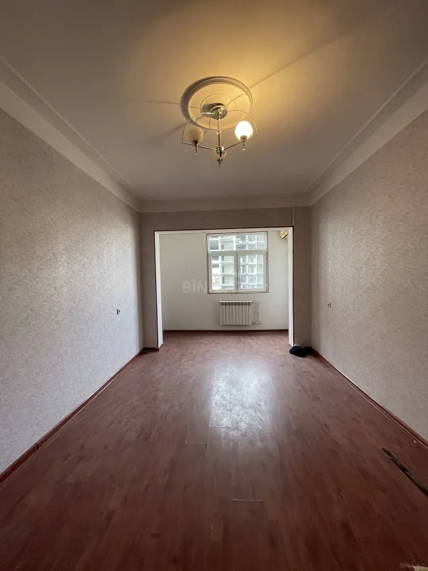 Kirayə verilir 3 otaqlı mənzil 75 m²