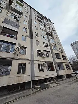 Satılır obyekt 298 m²