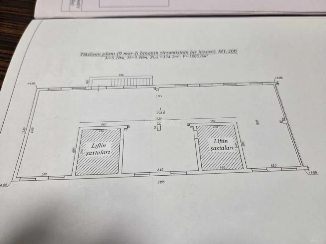 Satılır obyekt 298 m²