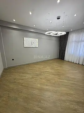 Satılır 2 otaqlı mənzil 106 m²