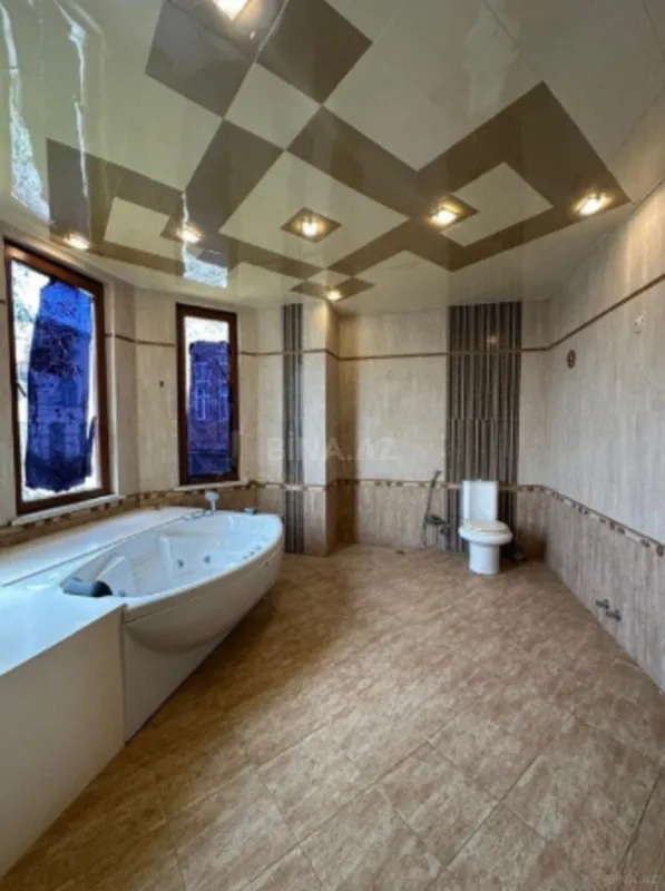 Satılır obyekt 1000 m²