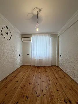 Satılır 2 otaqlı mənzil 53 m²