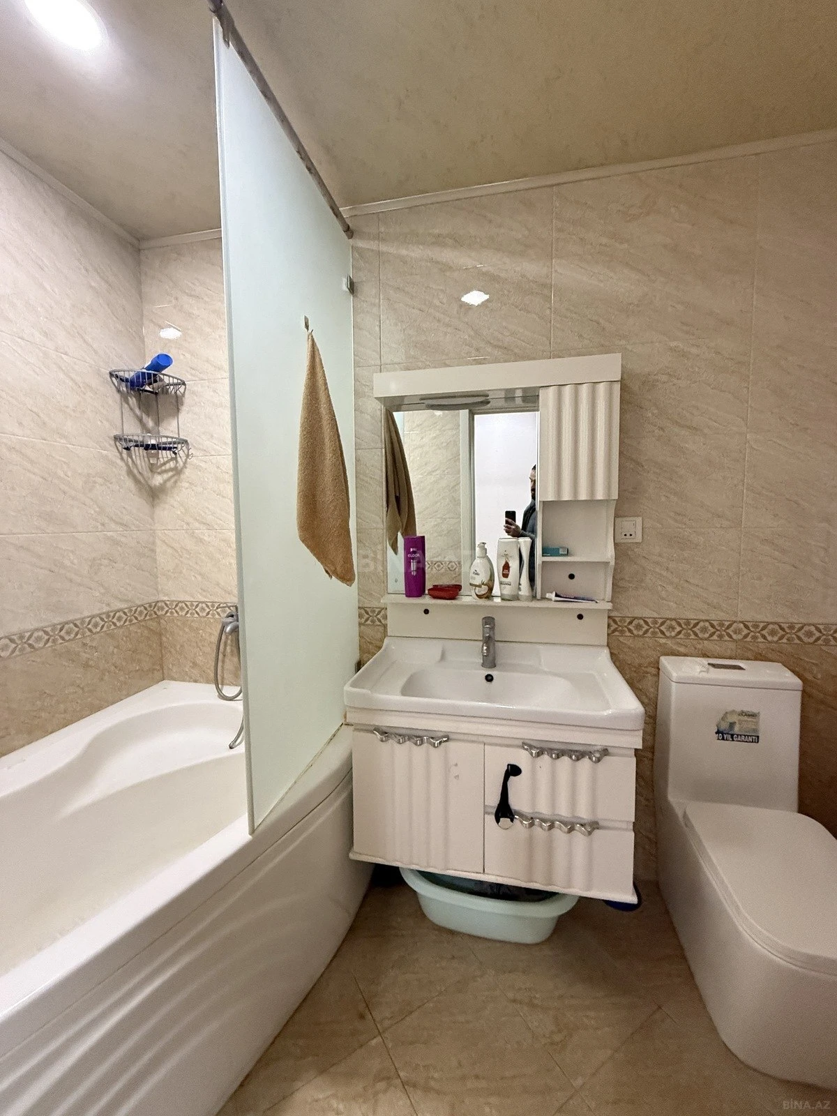 Satılır 2 otaqlı mənzil 70 m²