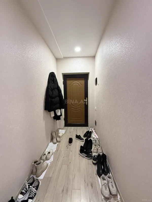 Satılır 2 otaqlı mənzil 70 m²